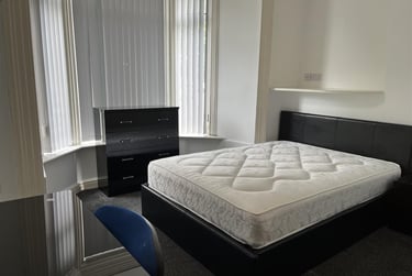 1 bed house, Fitzwarren Street, City Centre, Salford, M65JF - Image 2